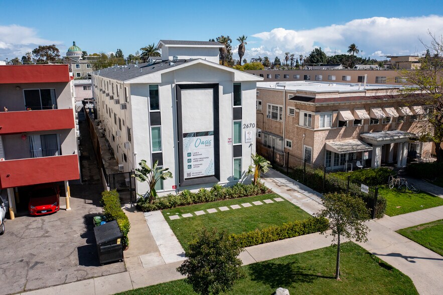 More Photos Of 2670 Ellendale Pl, Los Angeles Dormitory For Sale