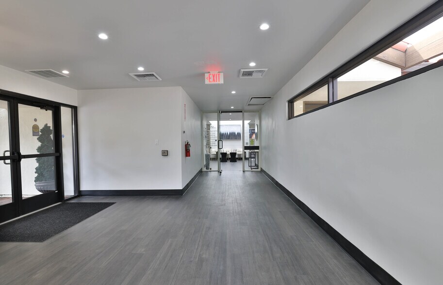 More Photos Of 2504 Samaritan Dr, San Jose Medical For Lease