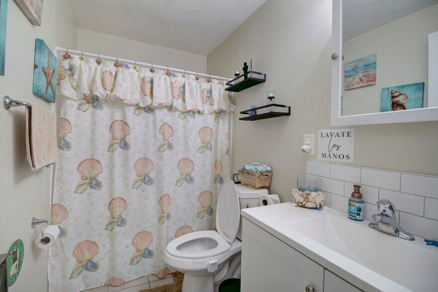 More Photos Of 1505-1525 Herbert Dr, Lorain Apartments For Sale