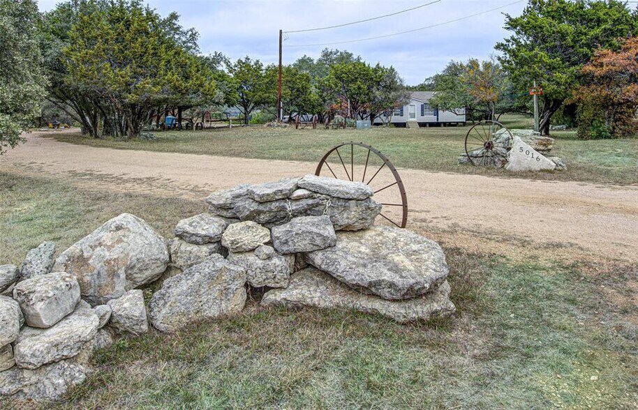 More Photos Of 5016 Bob Wire Rd, Spicewood Land For Sale