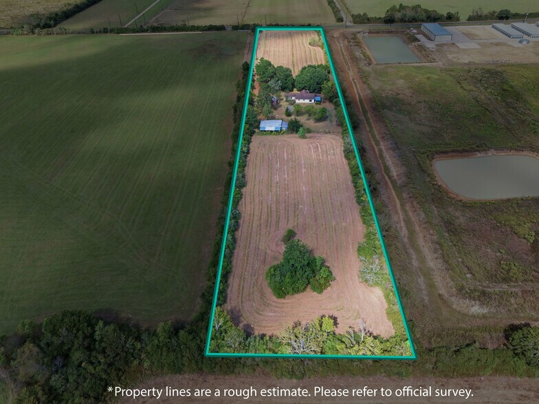 More Photos Of 29211 Castle Rd, Waller Specialty For Sale