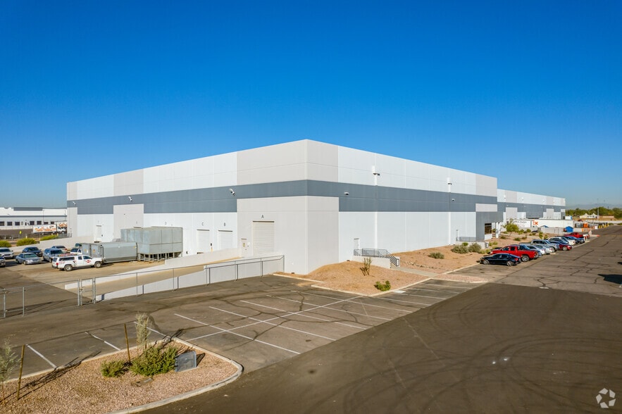 More Photos Of 8601 W Jefferson St, Tolleson Warehouse For Lease