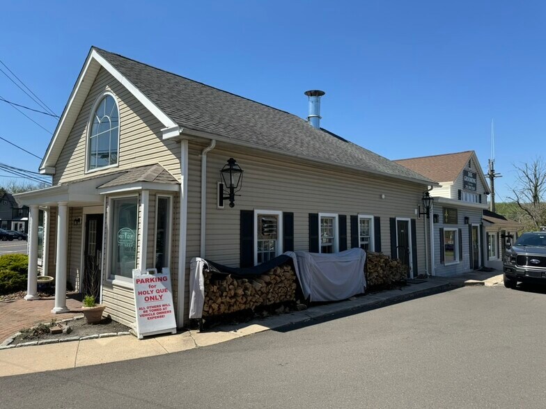 More Photos Of 5788 US-202 Rt, Lahaska Restaurant For Sale