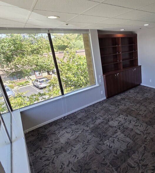 More Photos Of 2039 Forest Ave, San Jose Medical For Lease