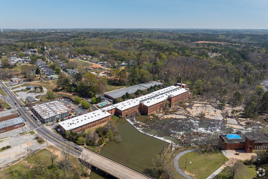 More Photos Of 2100 Main St, Porterdale Apartments For Lease