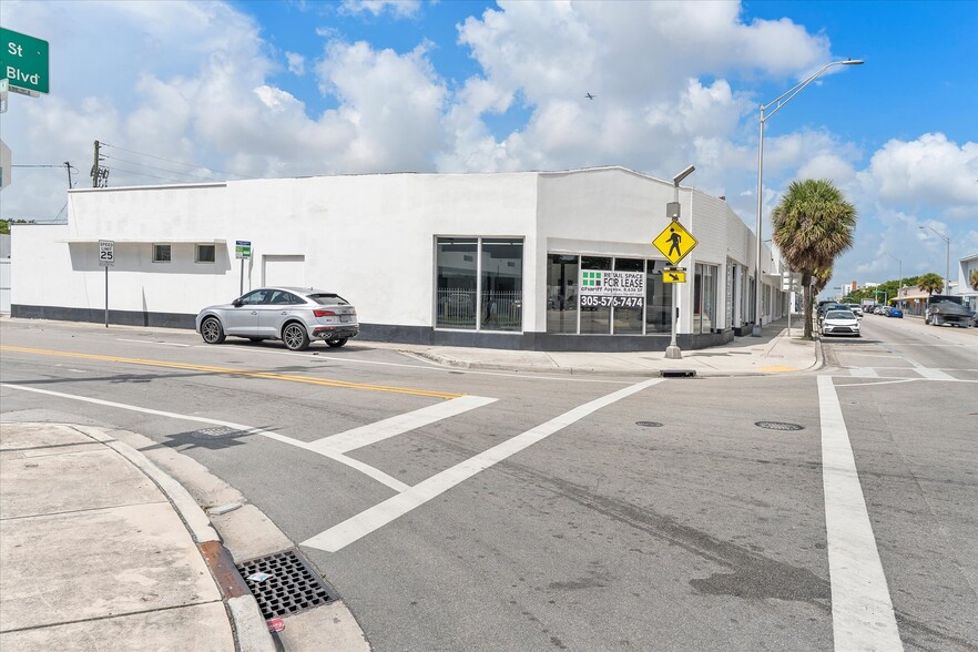 More Photos Of 1500 NW 36th St, Miami Storefront Retail Office For Lease