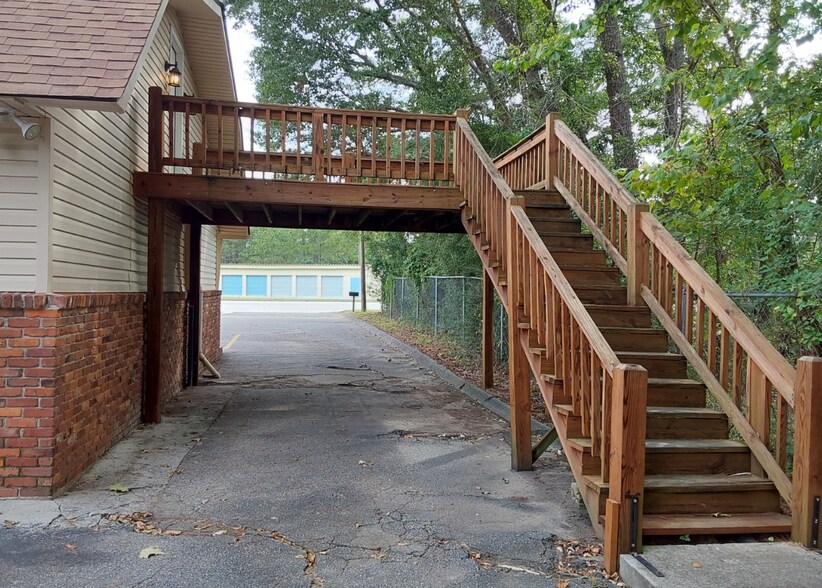 More Photos Of 601 N Main St, Swainsboro Office Residential For Sale