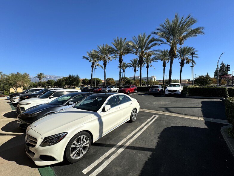 More Photos Of 5420-5480 Philadelphia St, Chino Unknown For Lease