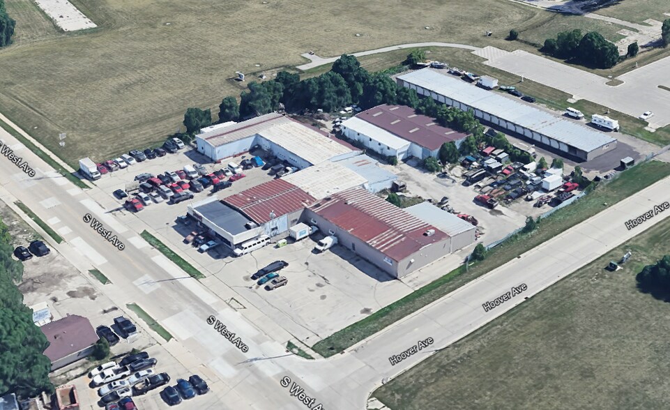 Primary Photo Of 1111 S West Ave, Waukesha Industrial For Sale