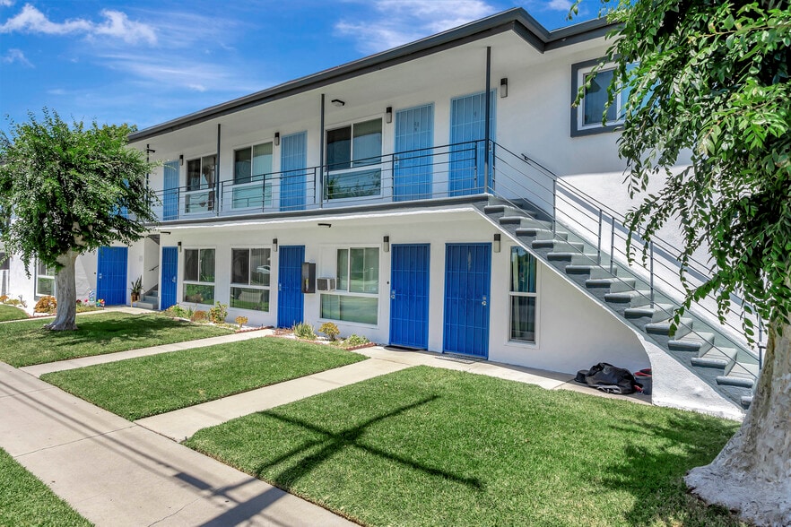 More Photos Of 12221 Peacock Ct, Garden Grove Apartments For Sale