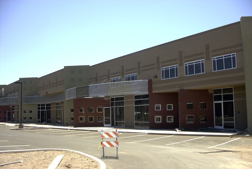 More Photos Of 16573 N 92nd St, Scottsdale Office For Lease