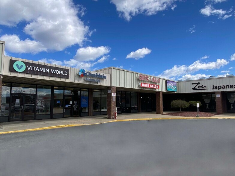 More Photos Of 711-756 Upper Glen St, Queensbury Unknown For Lease