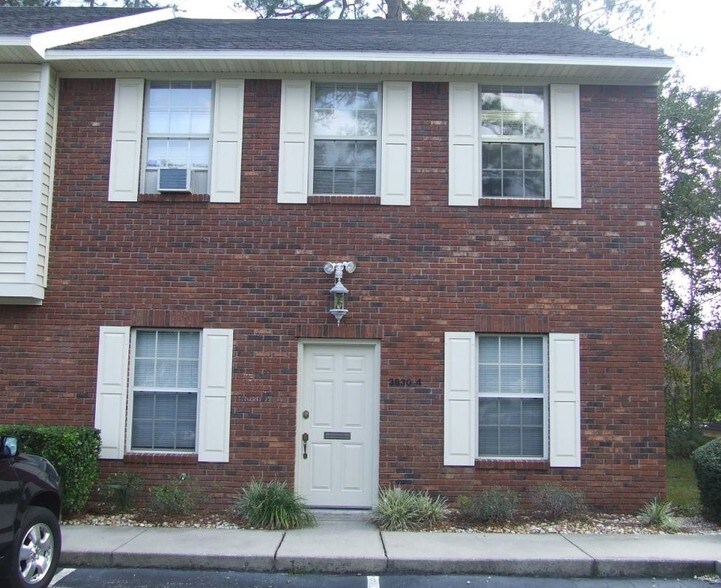 More Photos Of 3830 Williamsburg Park Blvd, Jacksonville Medical For Sale