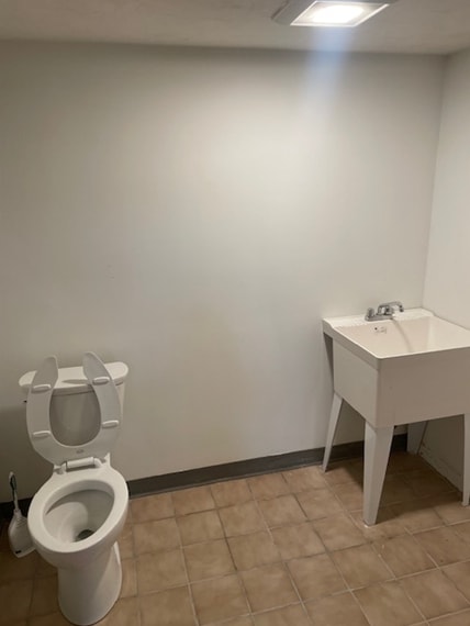 More Photos Of 92 Industrial Dr, Mashpee Flex For Lease