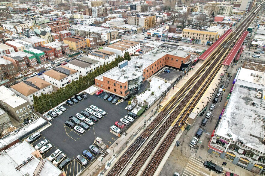 More Photos Of 2244 Westchester Ave, Bronx Office For Sale