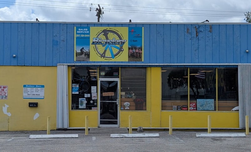 More Photos Of 1649 N Military Trl, West Palm Beach Freestanding For Sale