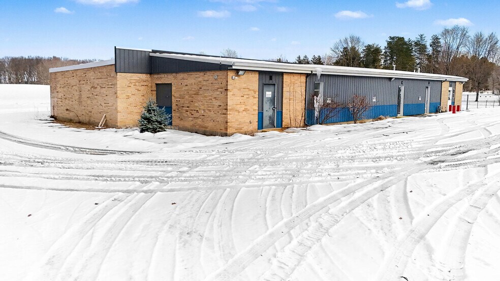 Primary Photo Of 2565 111th Ave, Allegan Office For Sale