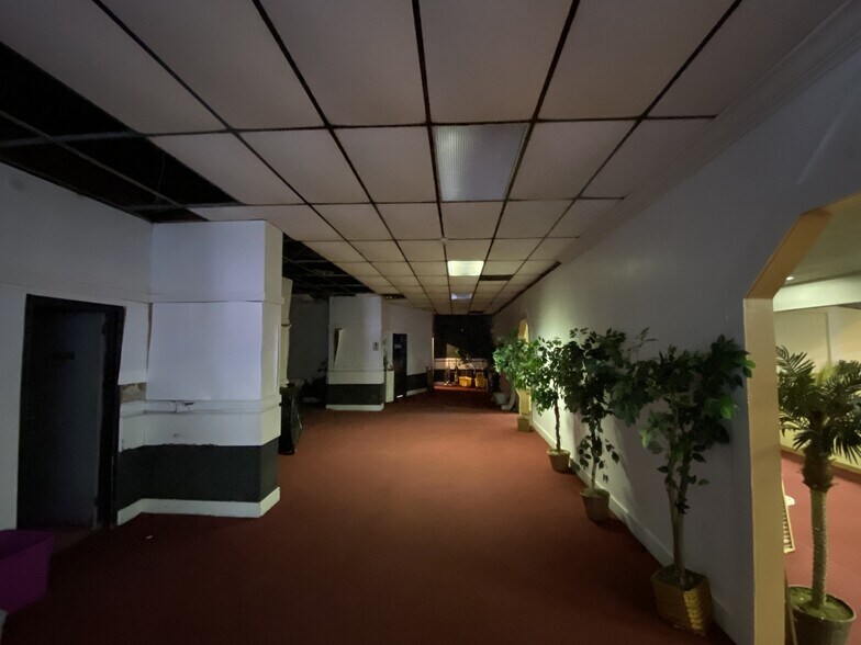 More Photos Of 1241-1247 Gordon Hwy, Augusta Storefront For Sale