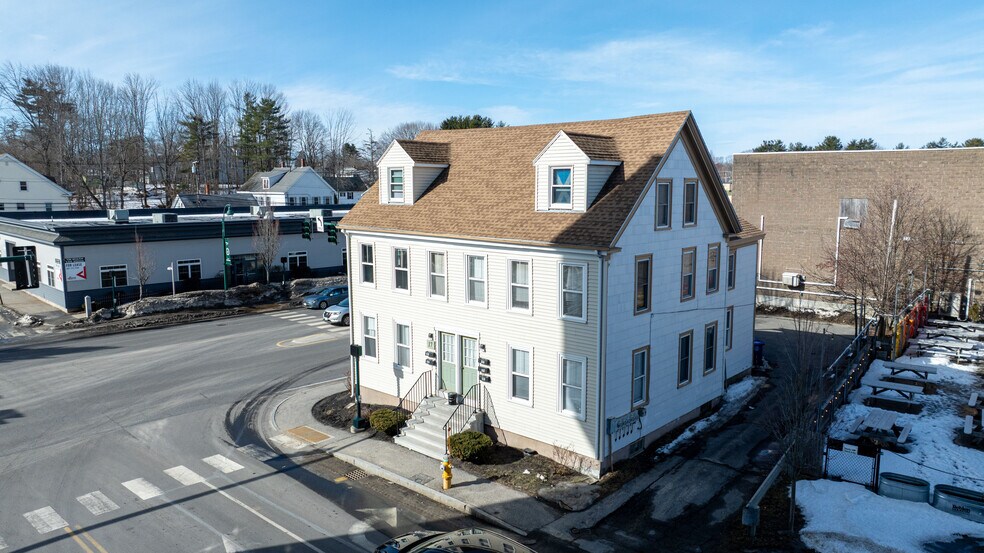 More Photos Of 17 Mechanic St, Westbrook Apartments For Sale