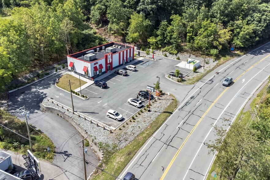 More Photos Of 900 S State St, Clarks Summit Restaurant For Sale