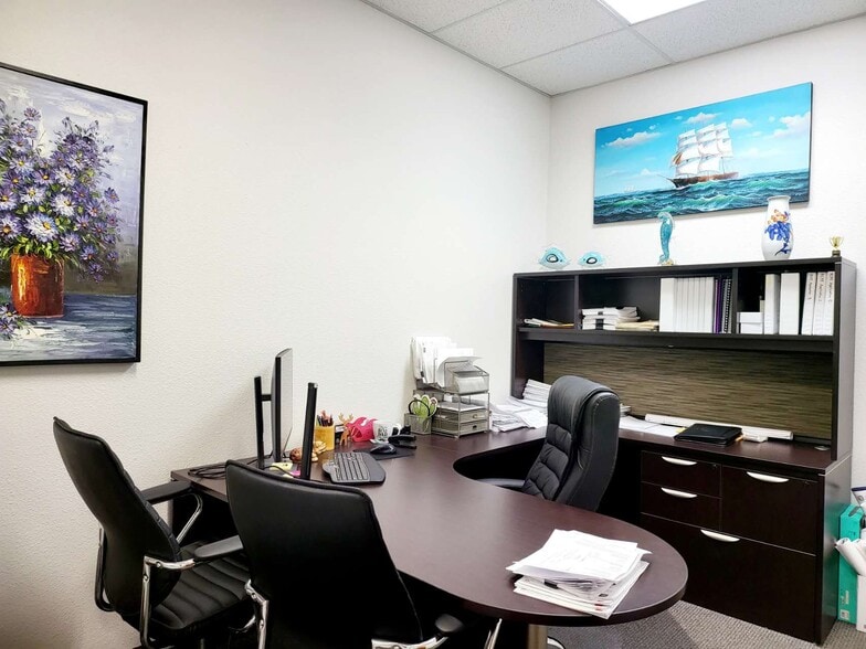 More Photos Of 4827 Laguna Park Dr, Elk Grove Office For Sale