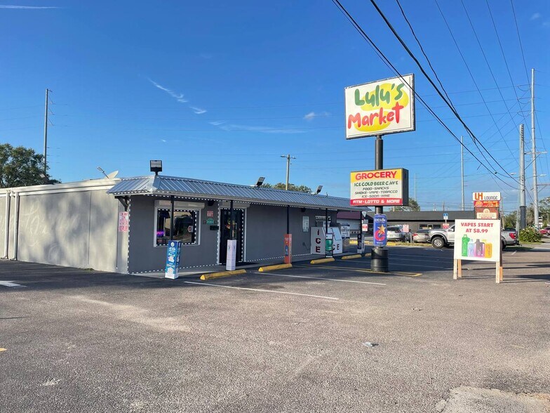 Primary Photo Of 7522 N Armenia Ave, Tampa Freestanding For Sale