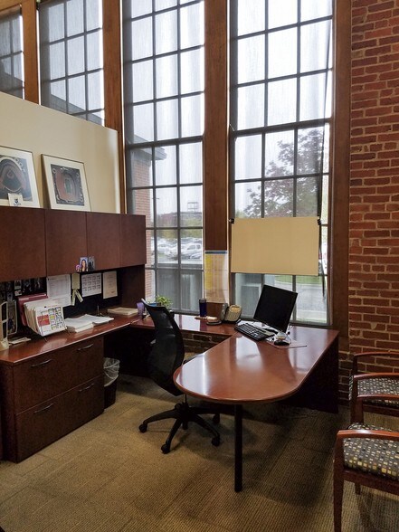 More Photos Of 2600 Southwest Blvd, Kansas City Manufacturing For Sale