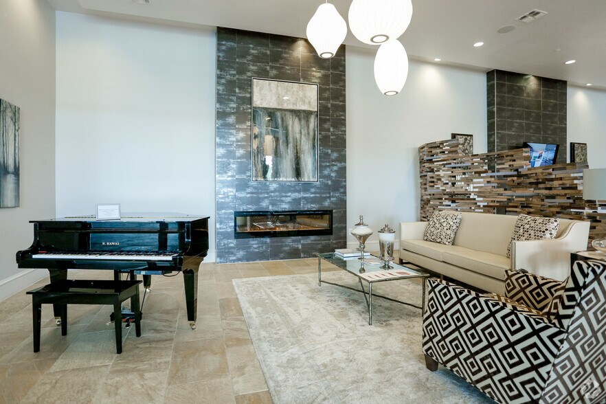 More Photos Of 5927 Almeda Rd, Houston Apartments For Lease