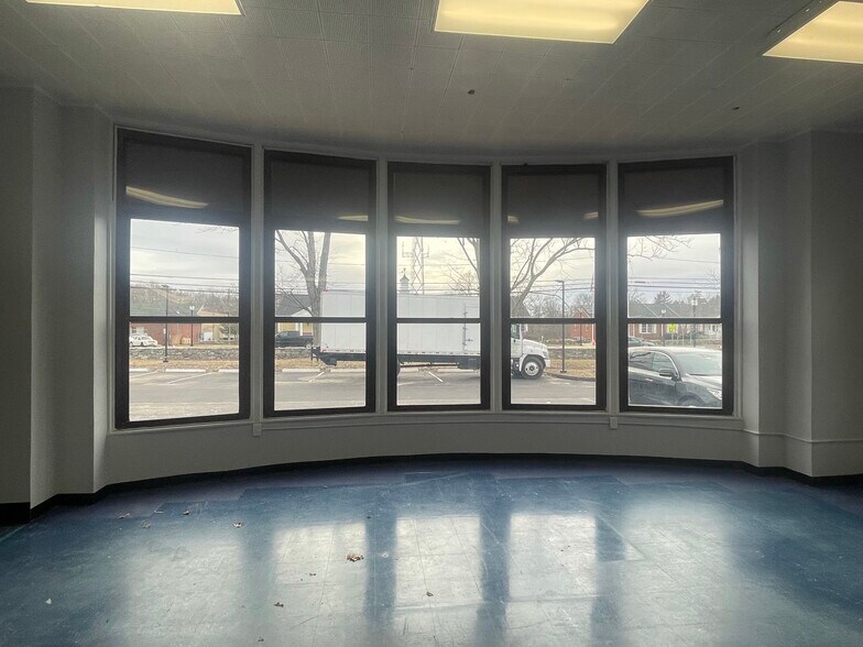 More Photos Of 740 Colonel Ledyard Hwy, Ledyard Storefront For Lease