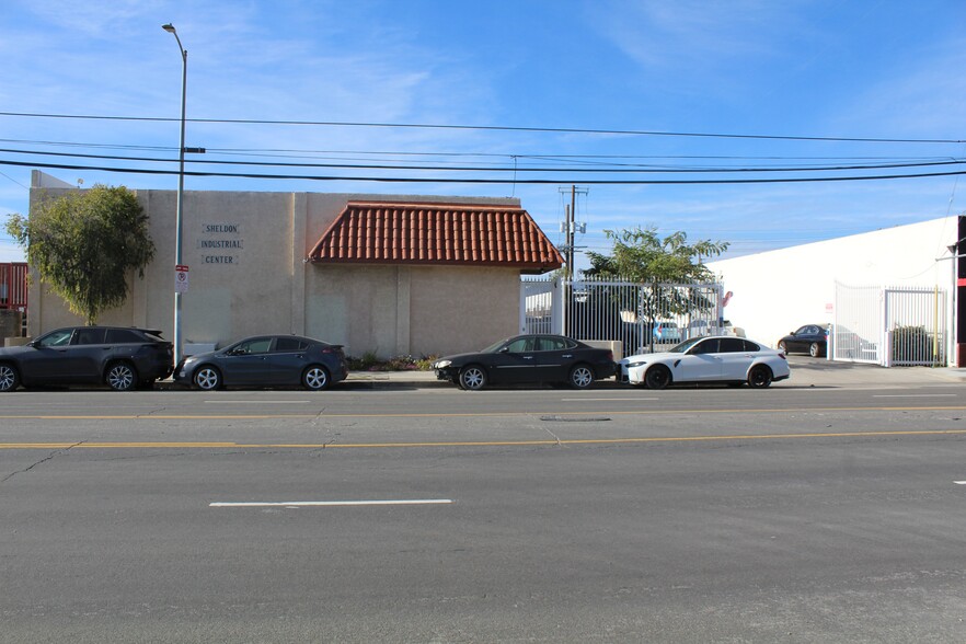 More Photos Of 11693 Sheldon St, Sun Valley Warehouse For Sale