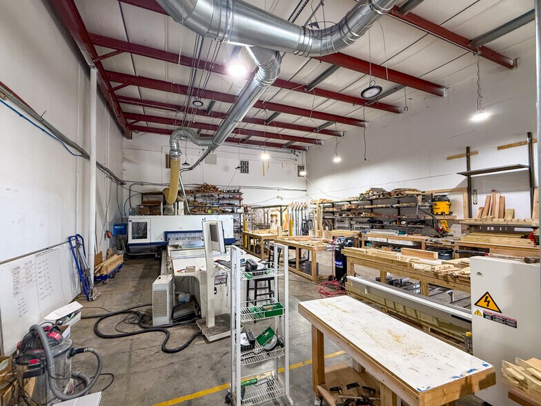 More Photos Of 2300 Clements Ferry Rd, Charleston Warehouse For Lease