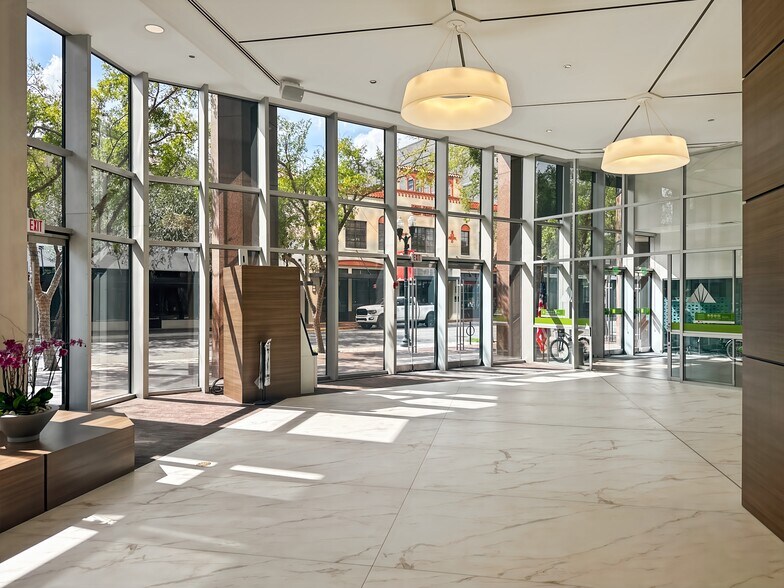 More Photos Of 111 N Orange Ave, Orlando Coworking Space