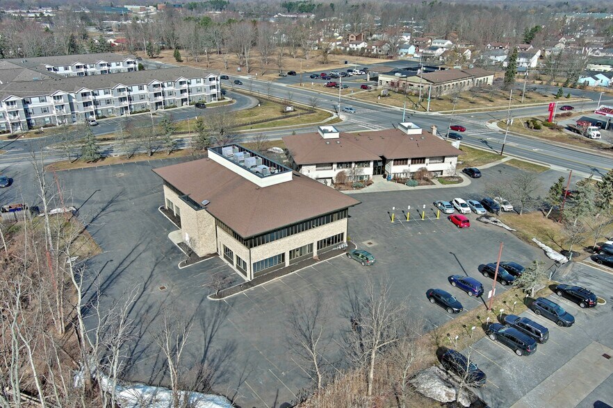 More Photos Of 1829 Maple Rd, Williamsville Medical For Sale