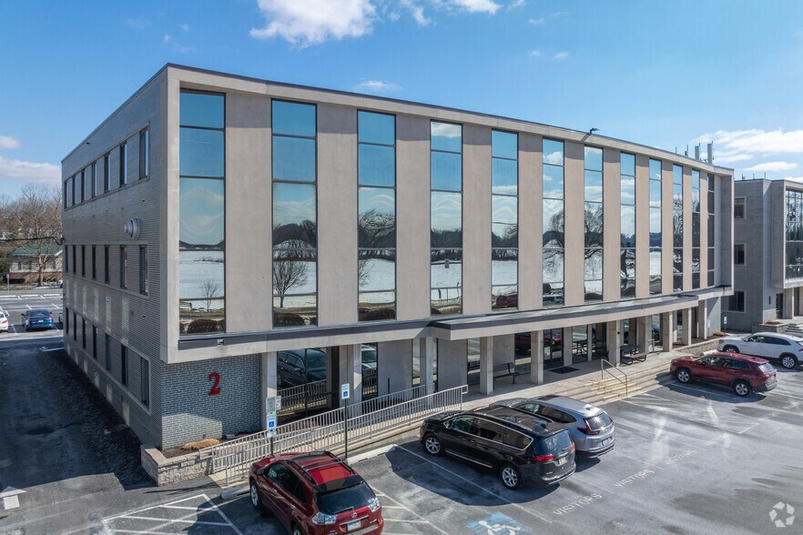 More Photos Of 2101 N Front St, Harrisburg Office For Lease