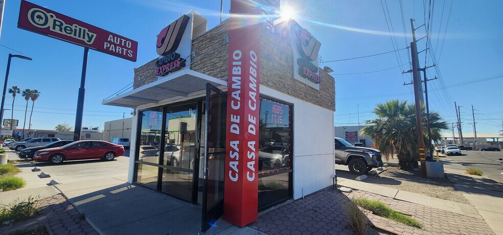 More Photos Of 311 Imperial Ave, Calexico Freestanding For Sale