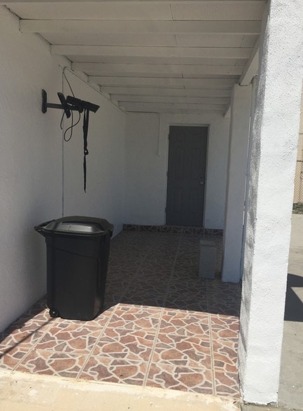 More Photos Of 12433 66th St N, Largo Storefront Retail Office For Sale