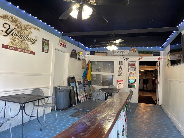 More Photos Of 732-734 Brookline Blvd, Pittsburgh Storefront Retail Residential For Sale
