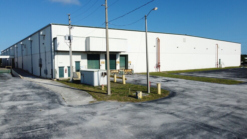 More Photos Of 1301 N 34th St, Saint Petersburg Warehouse For Sale