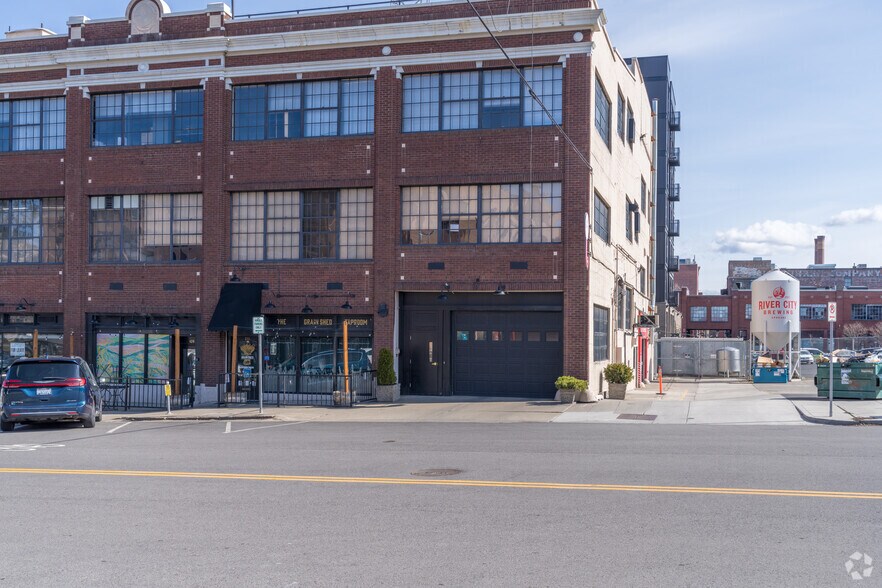 More Photos Of 1325 W 1st Ave, Spokane Office For Sale