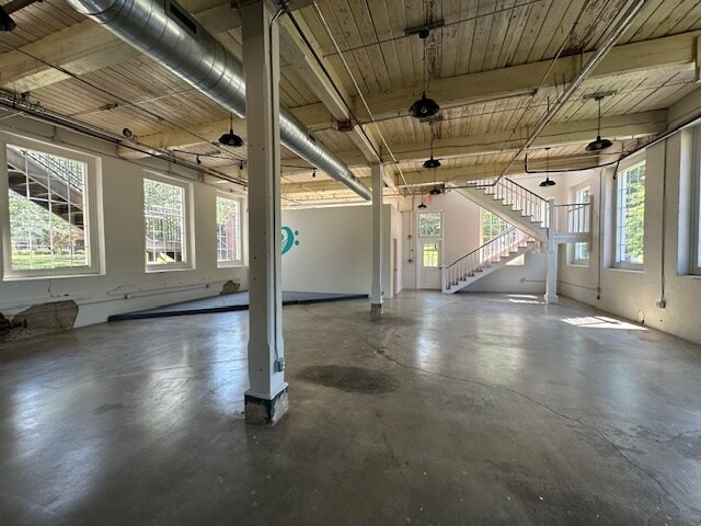 More Photos Of 153 Frazier loop, Statesville General Retail For Sale