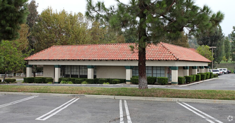 More Photos Of 1100-1190 Via Verde Ave, San Dimas Unknown For Lease