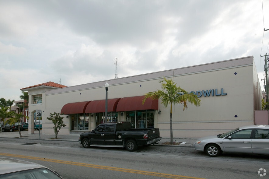 More Photos Of 461 Palm Ave, Hialeah Freestanding For Sale