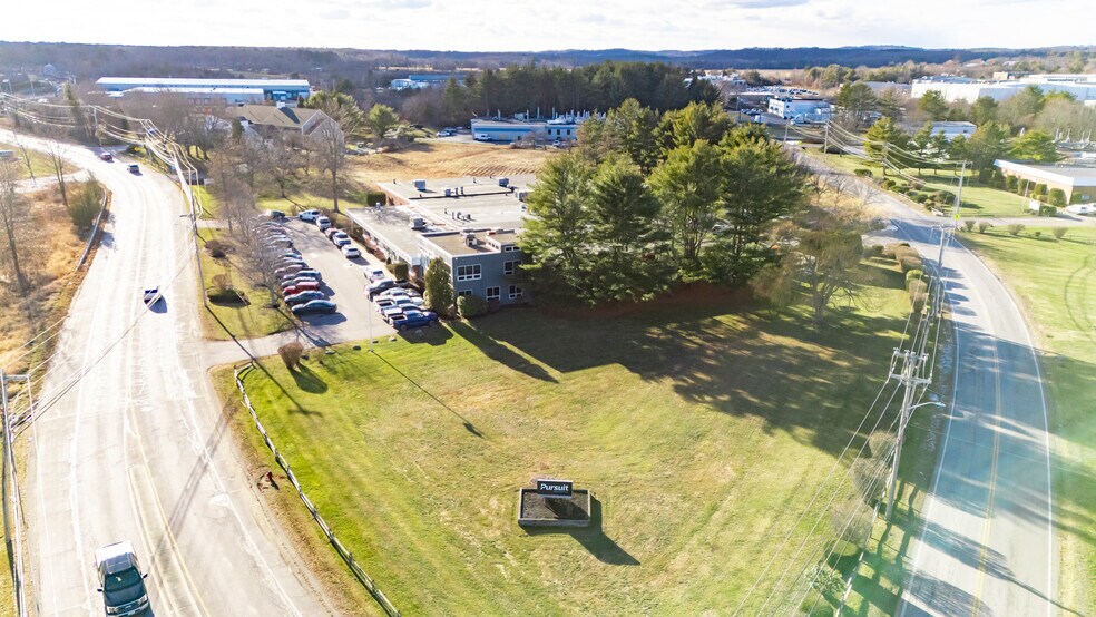 More Photos Of 116 Parker St, Newburyport Manufacturing For Sale