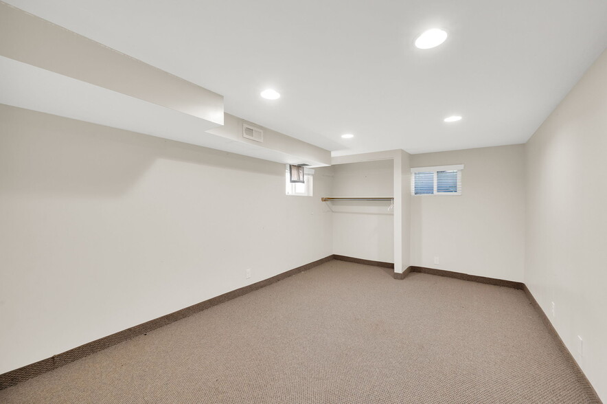 More Photos Of 2875 W 12600, Riverton Office For Sale