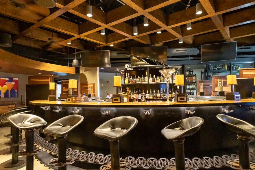 More Photos Of 123 Dj Everett Dr, Cadiz Restaurant For Sale