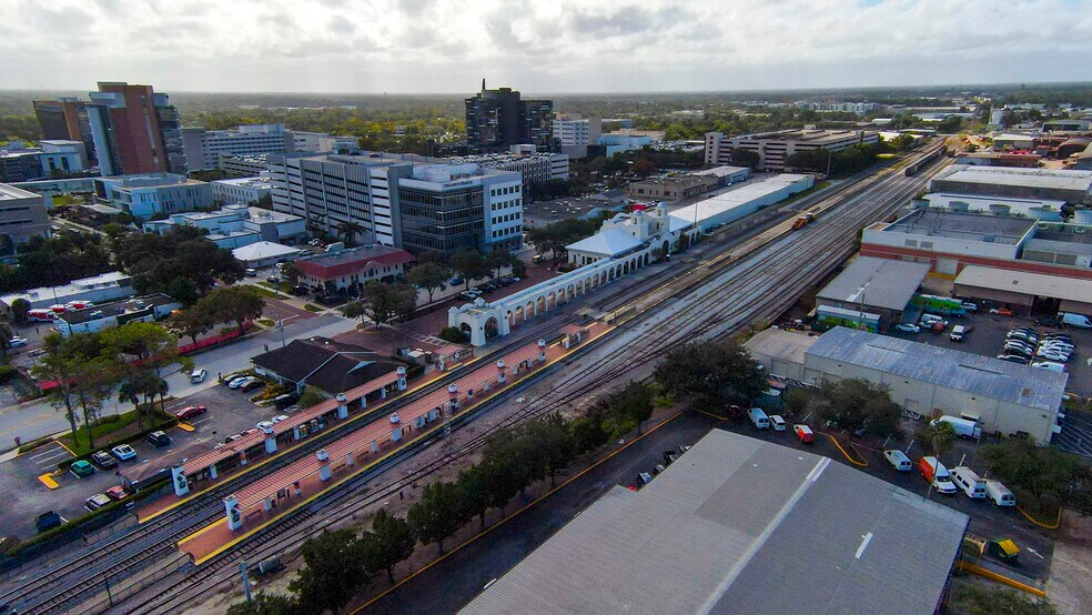 More Photos Of 1110 Sligh Blvd, Orlando Warehouse For Lease