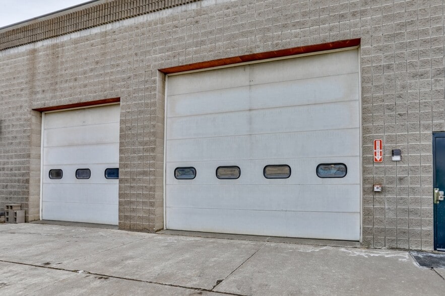 More Photos Of 711 3rd St, Marathon Manufacturing For Sale