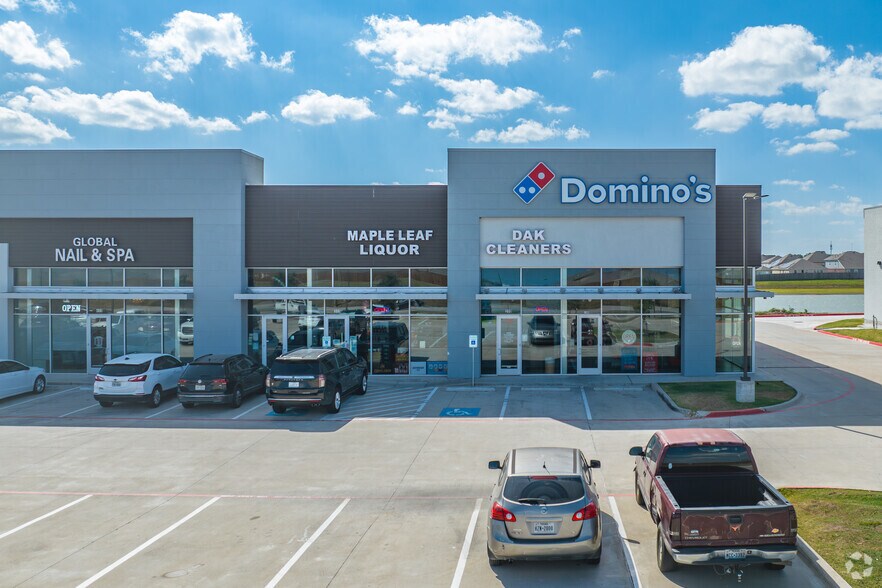 More Photos Of 1636 Minonite Rd, Rosenberg Storefront Retail Office For Lease