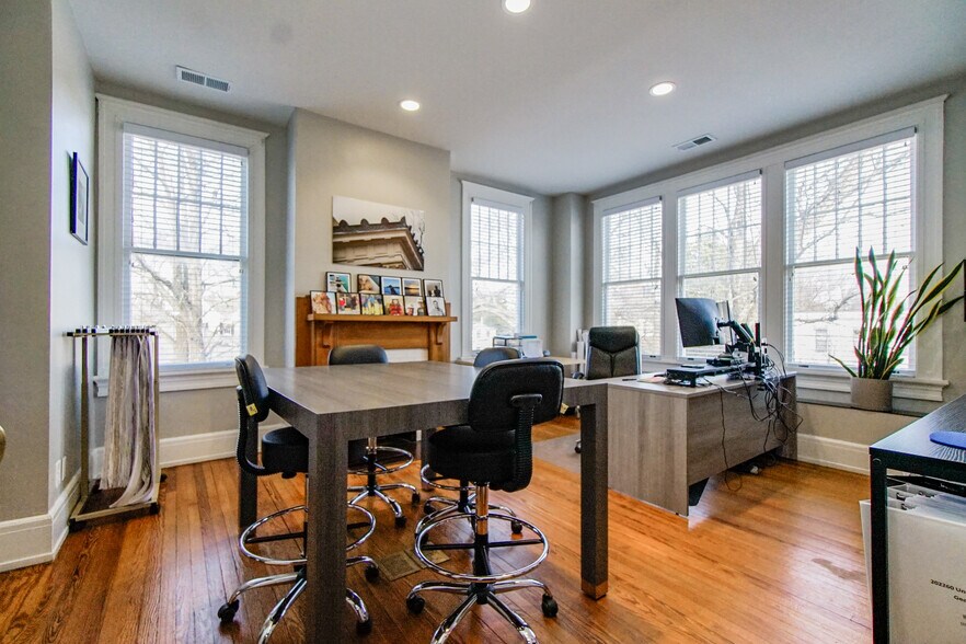 More Photos Of 455 N Milledge Ave, Athens Office For Lease