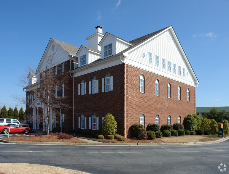 More Photos Of 100 Colony Park Dr, Cumming Bank For Lease